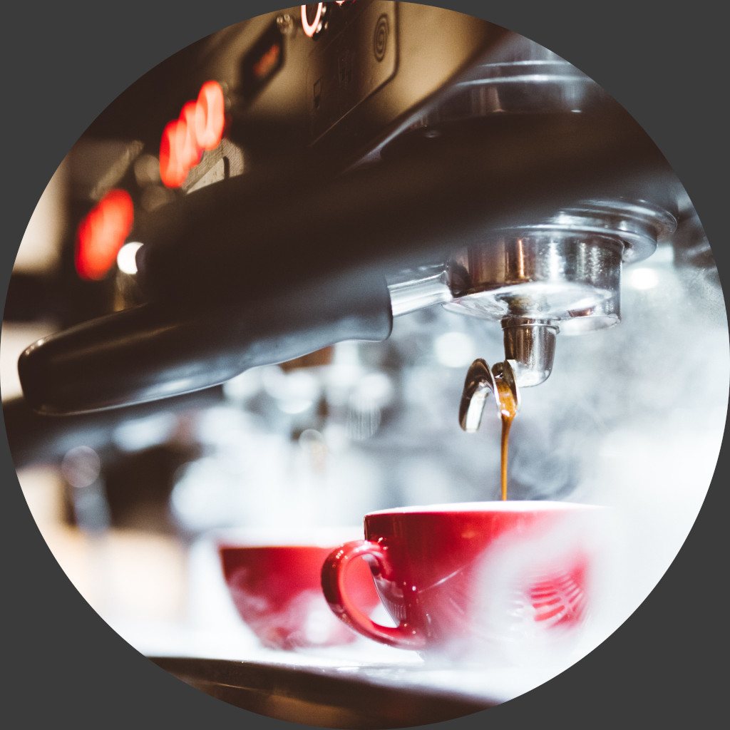 Steaming espresso machine